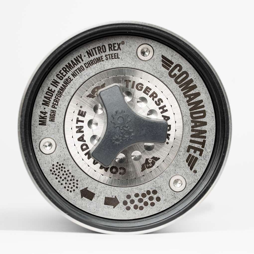 COMANDANTE C40 LAB SERIES TIGERSHARK - Image 2